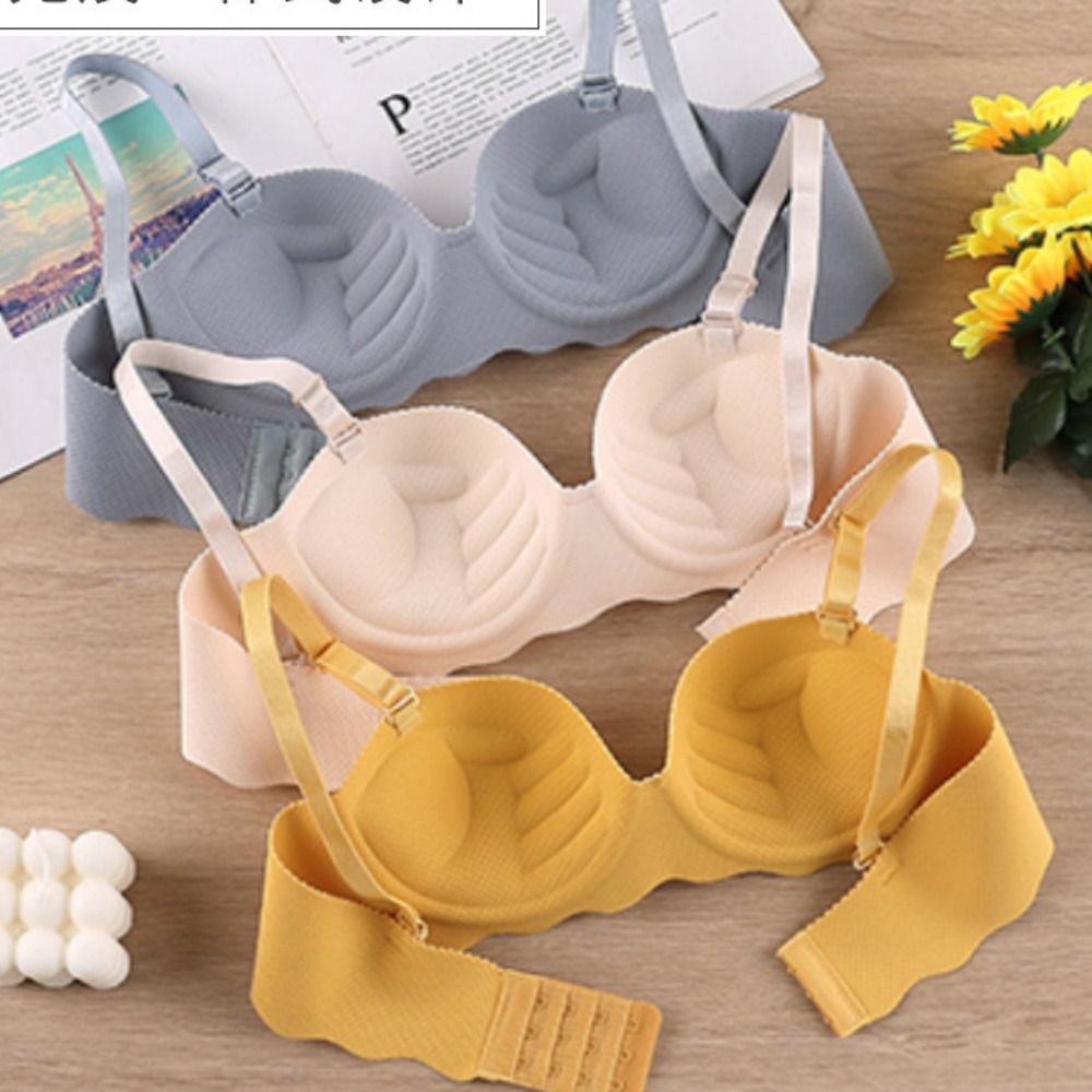 حمالة صدر عصرية مريحة بدون خيا - مراجعة Plunge Bra Push Up وسعره